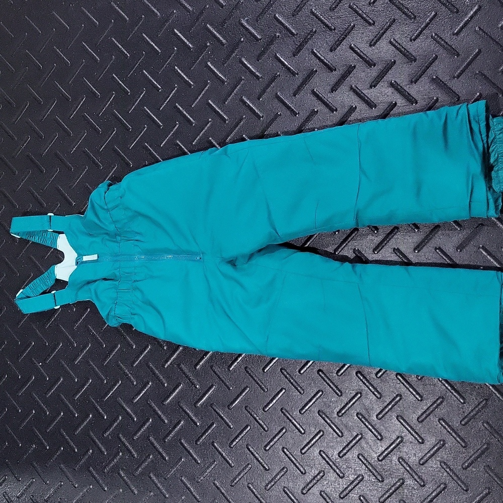 Snowpants